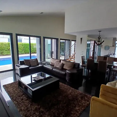 Villa Casa Numa Zona Tranquila Pataias